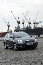 Toyota Avensis Wagon 2003 года